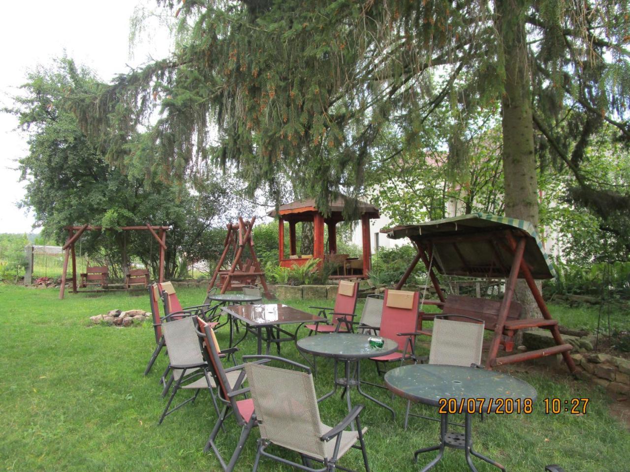 Hotel Fara Choustníkovo Hradiště Exterior foto